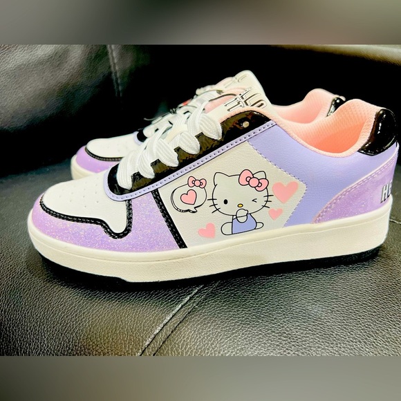 Hello Kitty Shoes - Hello kitty women’s shoes size 6 NWT